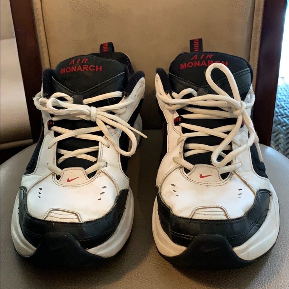 NIKE AIR MONARCH SNEAKERS